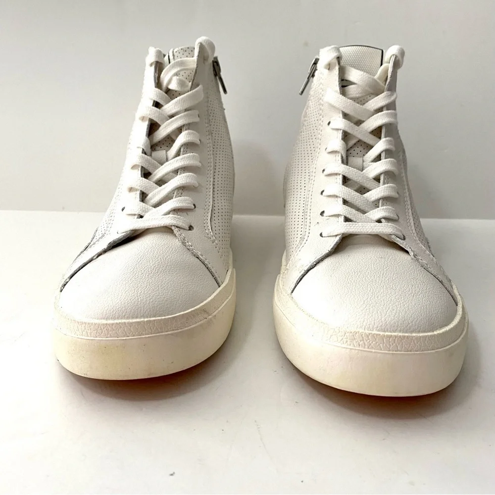Dolce Vita Zohara White High-Top Sneaker Shoes Sz 8.5 Perforated Leather Slip On